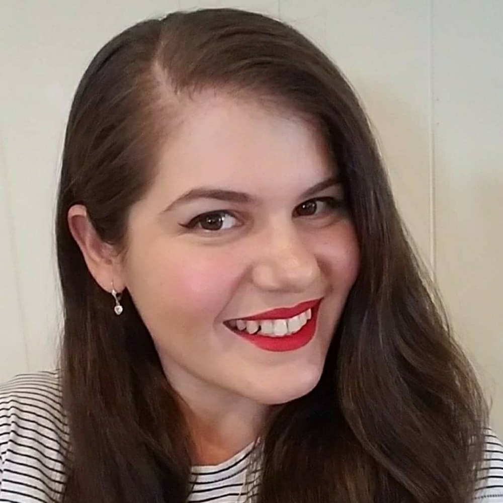 Meet your Posher, Loretta